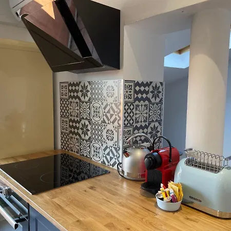 Republique - Grande La Real Appartement