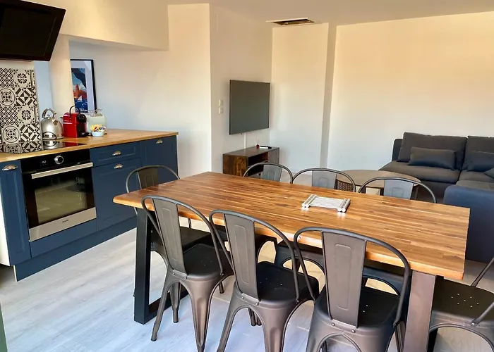 Republique - Grande La Real *