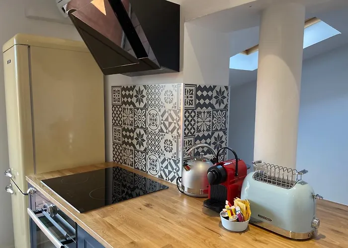 Republique - Grande La Real Appartement